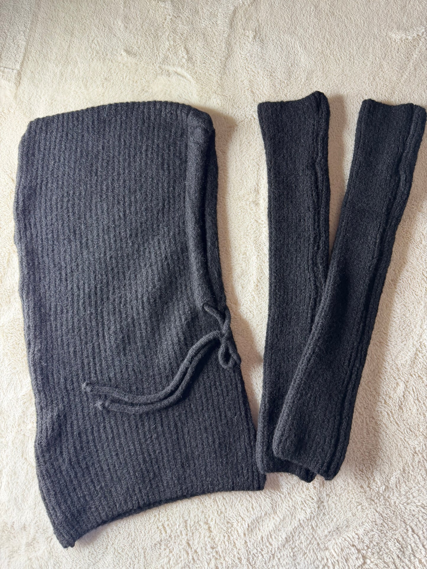 Set hiver cagoule + mitaines en maille