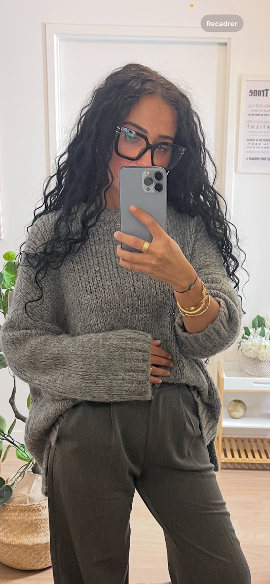 Pull Gris