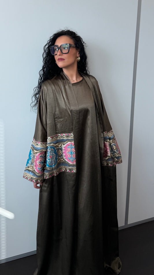 Ensemble Rita Abaya