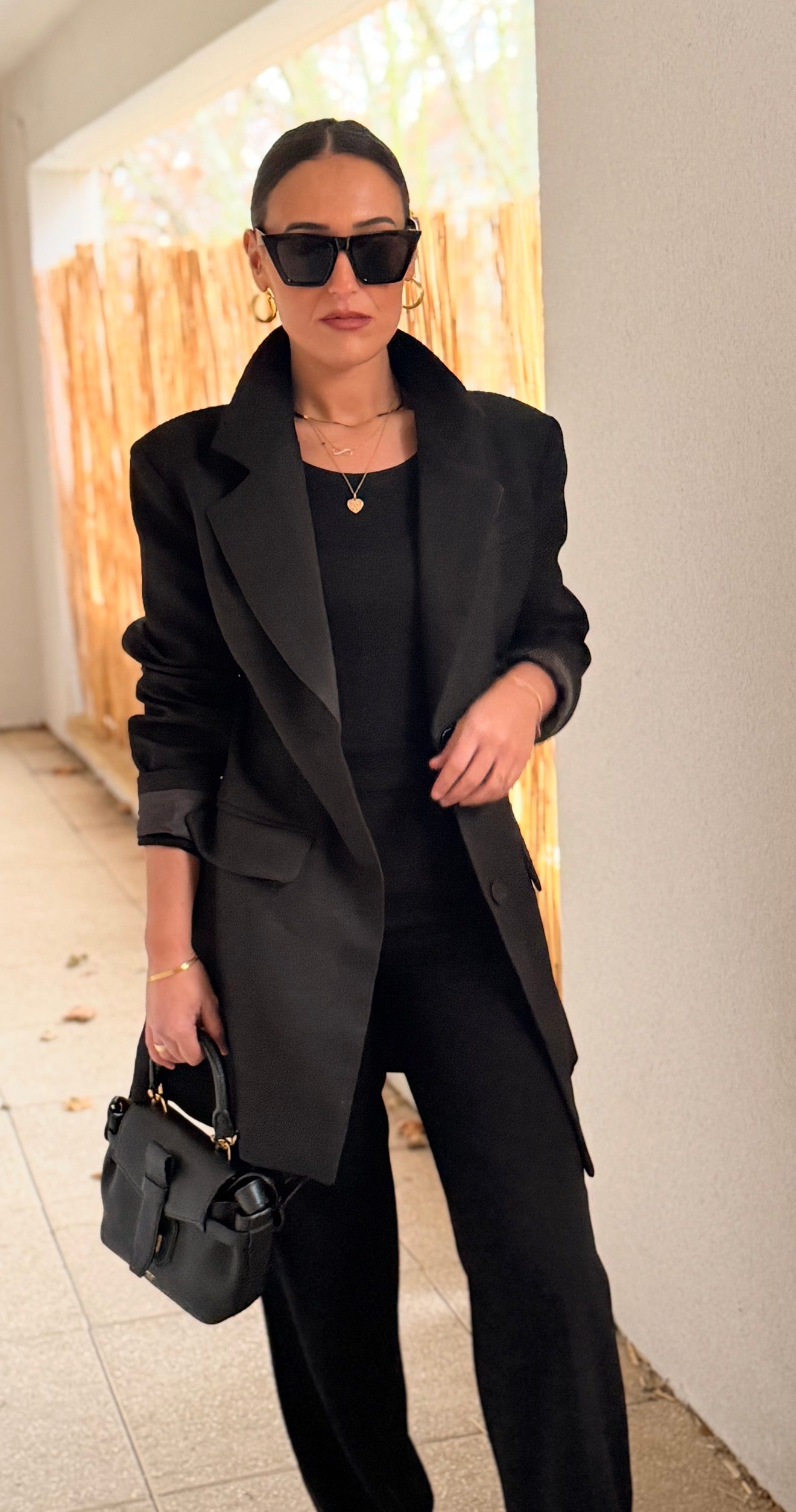 Blazer Noir Cintré Femme Chic et Structuré