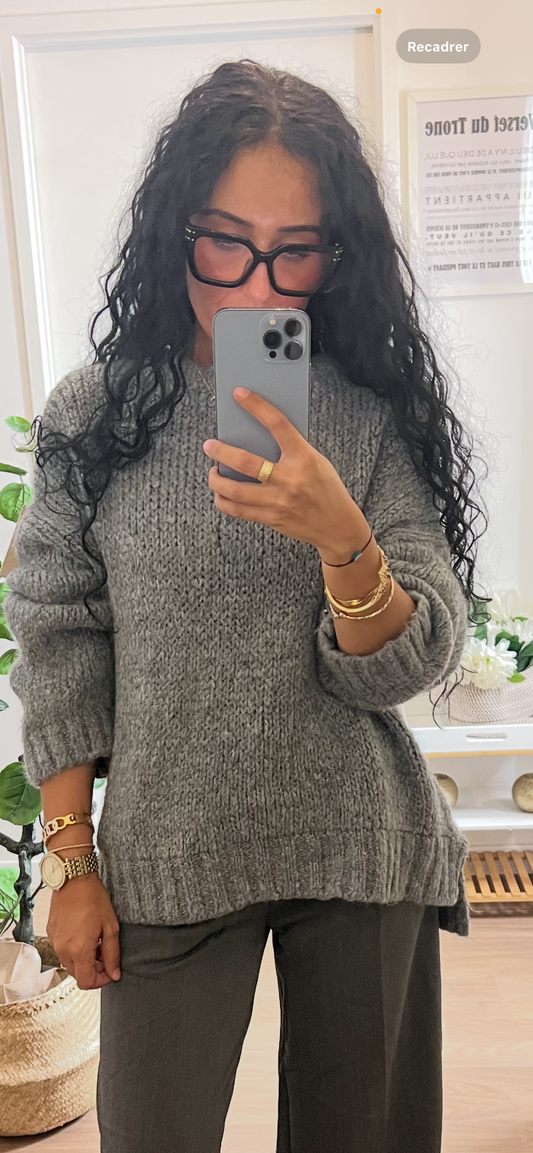Pull Gris