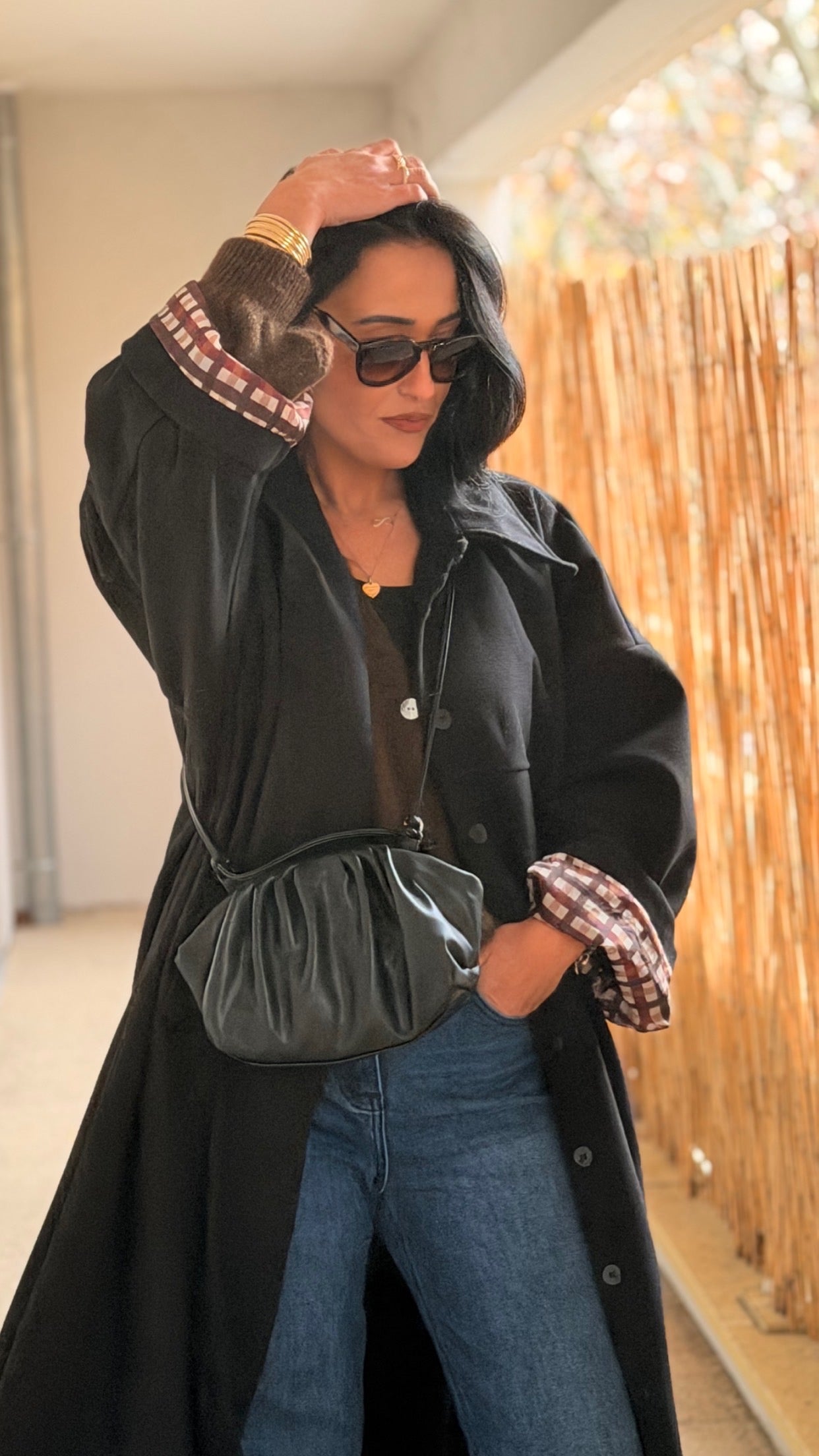 Manteau noir oversize revers vichy