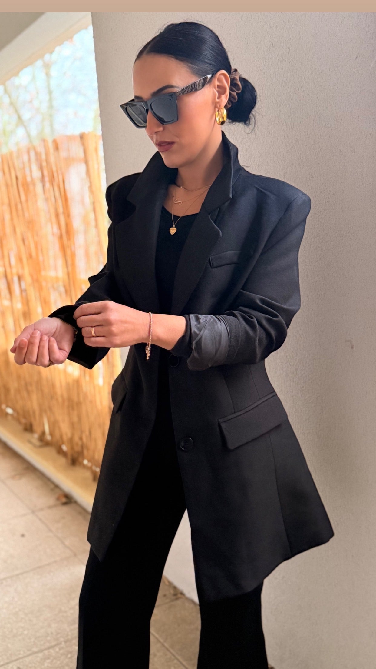 Blazer Noir Cintré Femme Chic et Structuré