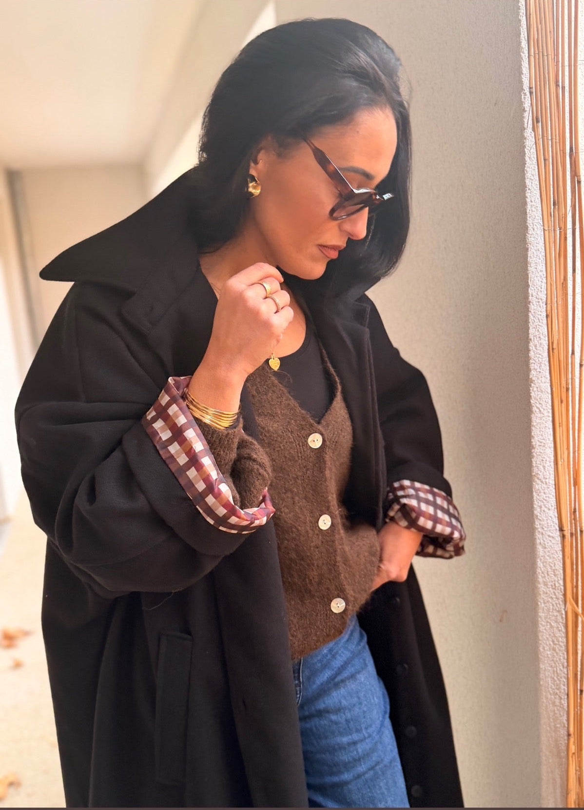 Manteau noir oversize revers vichy